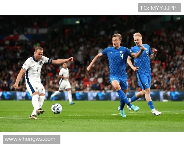 各大足球明星精彩进球瞬间回顾与分析让我们一起感受足球的魅力与激情